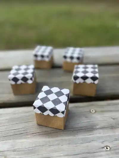 alice in wonderland theme party | The Tea Party Company 5 Craft Paper Boxes with Black and White Diamond Pattern Top.