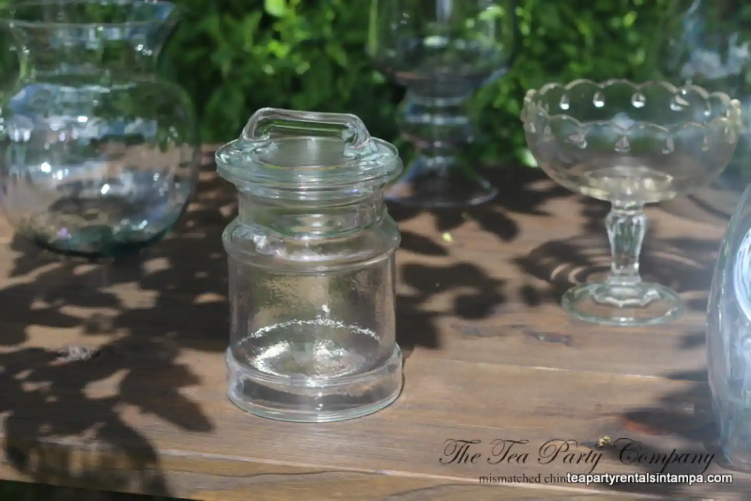 clear glass containers