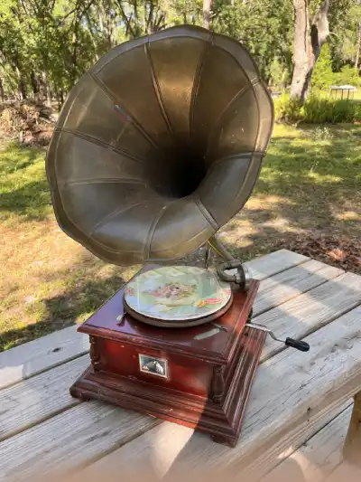 alice in wonderland theme party | The Tea Party Company vintage gramophone