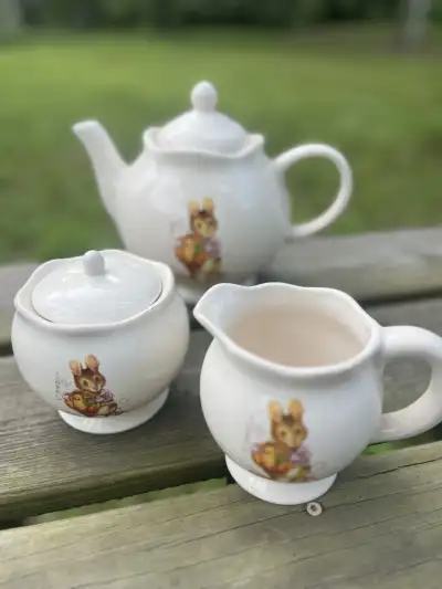 matching tea sets | The Tea Party Company Thanksgiving Teapot Set.