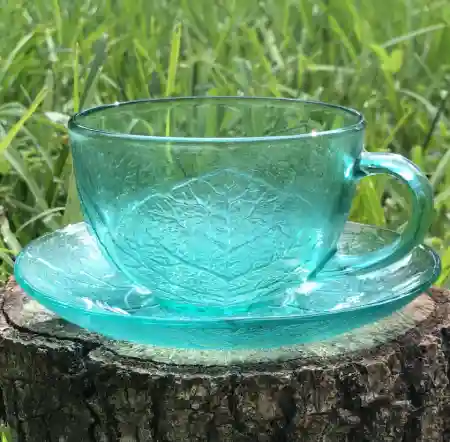 matching-tea-cups-and-saucers | The Tea Party Company teal teacup and saucer