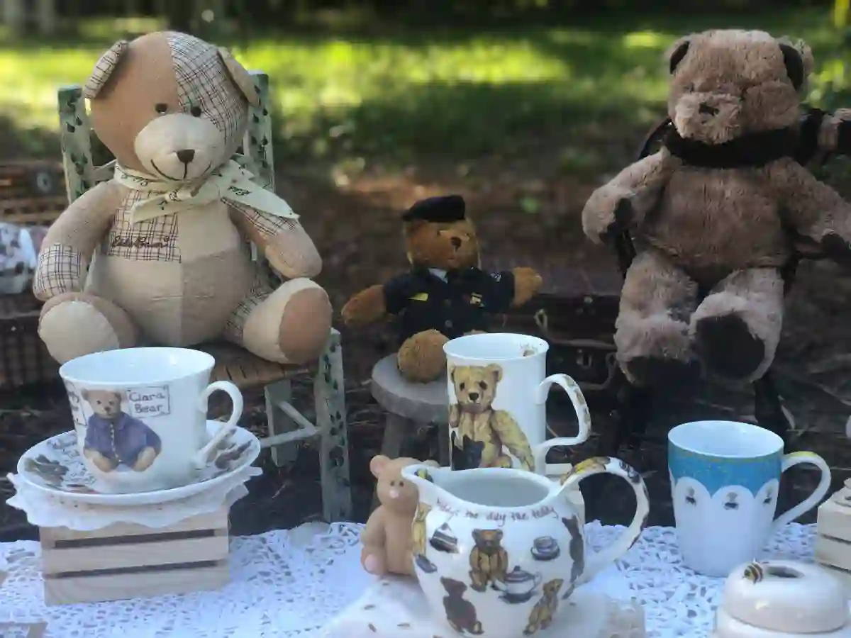 3 teddy bears having a tea party