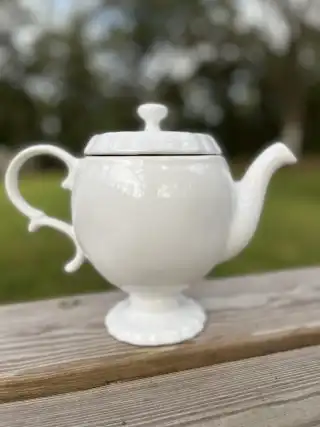 mismatch tea pots rentals | The Tea Party Company white teapot